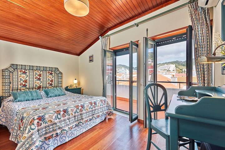 Appartement entier, Música Penthouse 360º in Praia da Califórnia, Sesimbra