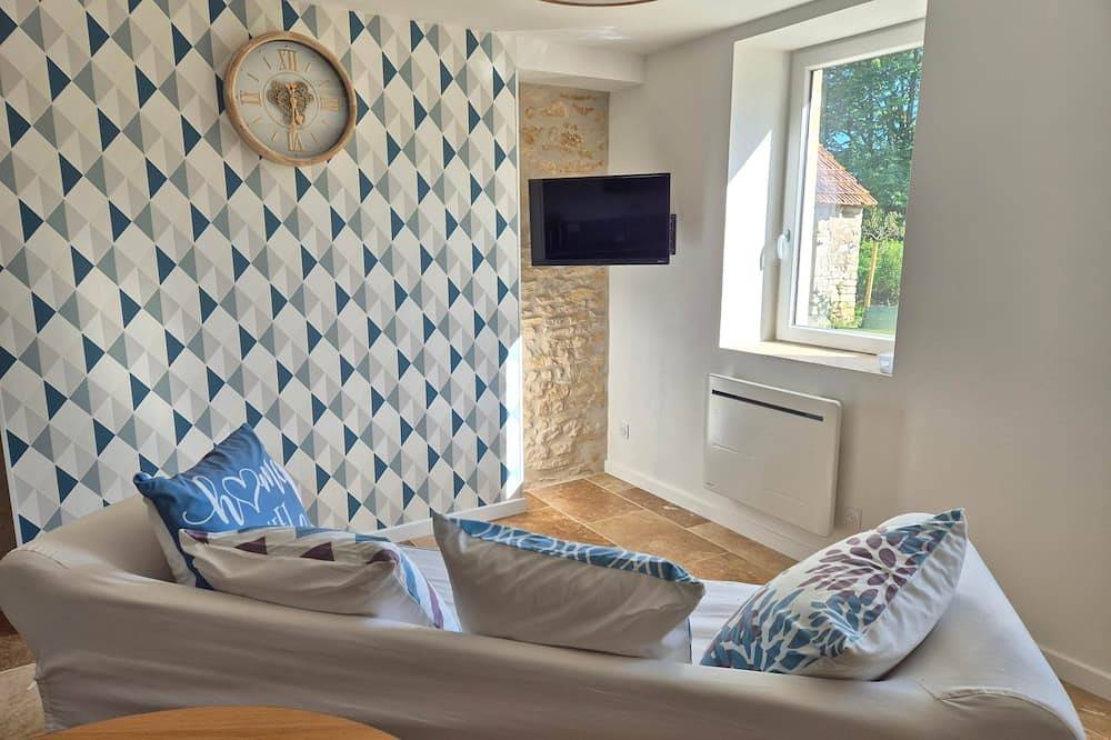 La P'tite Pierre in Ineuil, Saint-Amand-Montrond