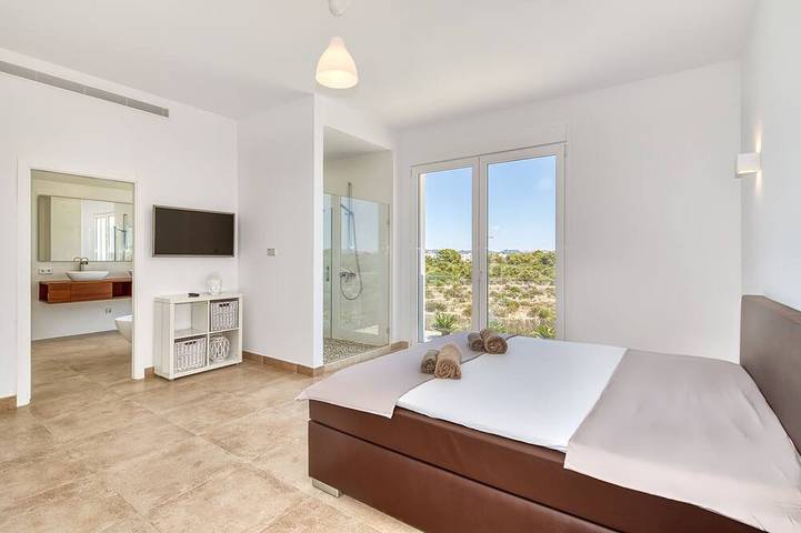 Villa für 12 Personen, mit Terrasse und Garten in Es Trenc - 3