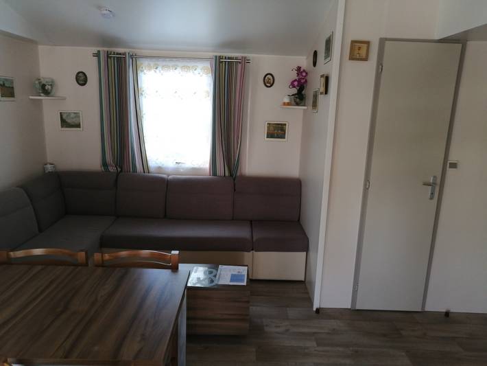 Location de vacances pour 6 personnes, avec balcon ainsi que jardin et piscine à Onzain - 2