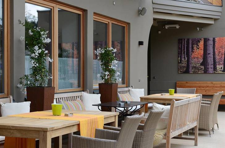 Hotel für 2 Personen, mit Seeblick und Sauna sowie Garten und Pool, mit Haustier in Seeboden - 3