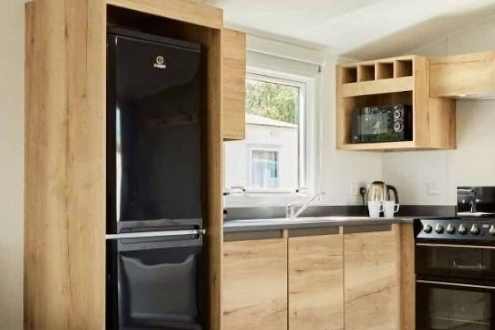 Glamping for 8 People in Northampton, Northamptonshire