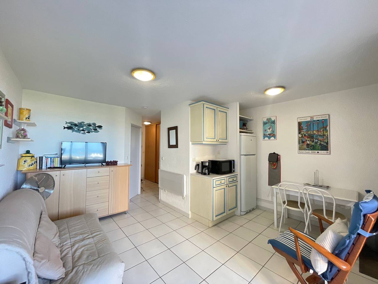 Entire apartment, T3 in Sète: Seafront, Wifi, Parking in Sete, Côte d'Améthyste