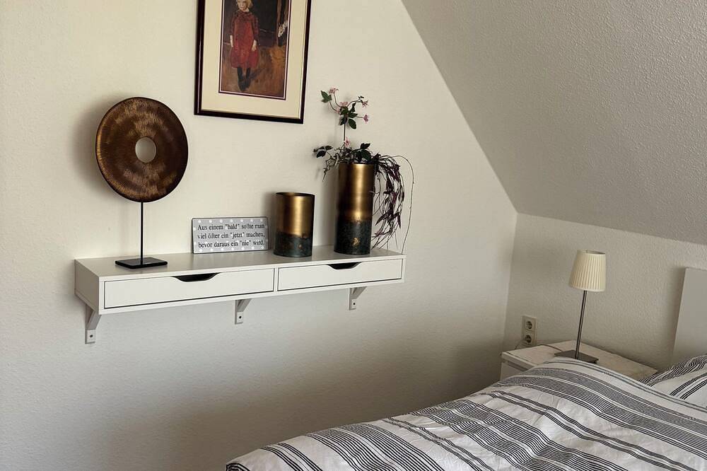 Ganze Wohnung, Wohlfühlen in gepflegter 70 qm Oberwohnung. in Marienhafe, Landkreis Aurich
