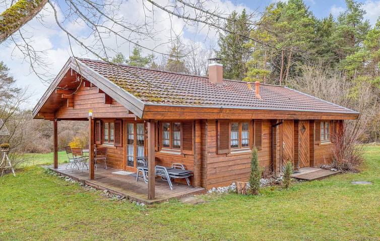 Ferienhaus für 4 Personen, mit Terrasse in Hayingen
