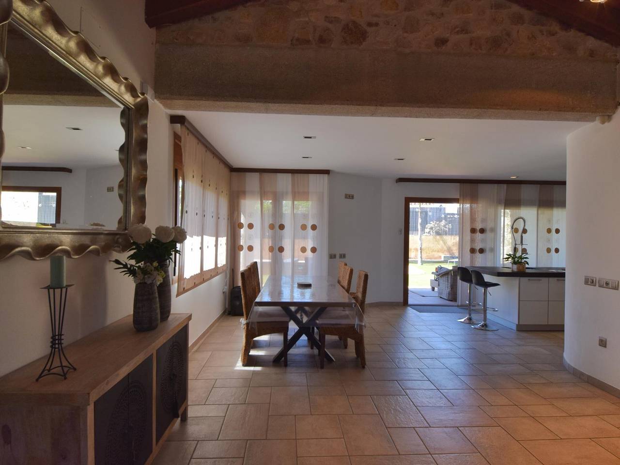 Villa Magica con Piscina Privada en Santa Cristina d'Aro, Costa Brava in Santa Cristina de Aro, Costa Brava