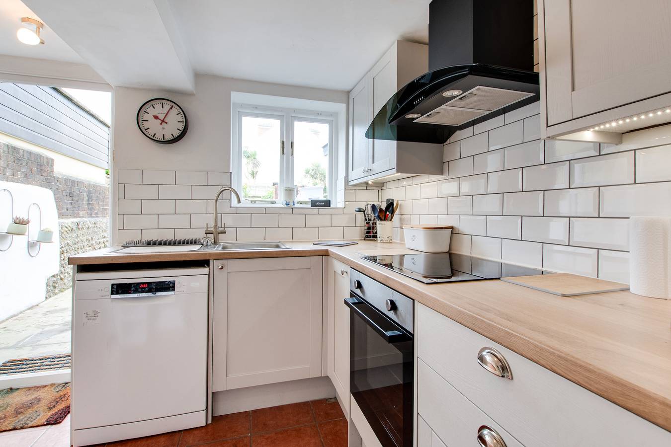 Pebble Beach Cottage in Brighton, Sussex