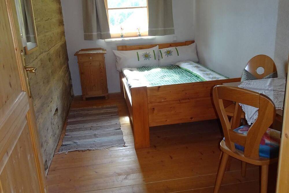 Haus Mura - Ferienhaus mit Traumaussicht in Blons, Bezirk Bludenz