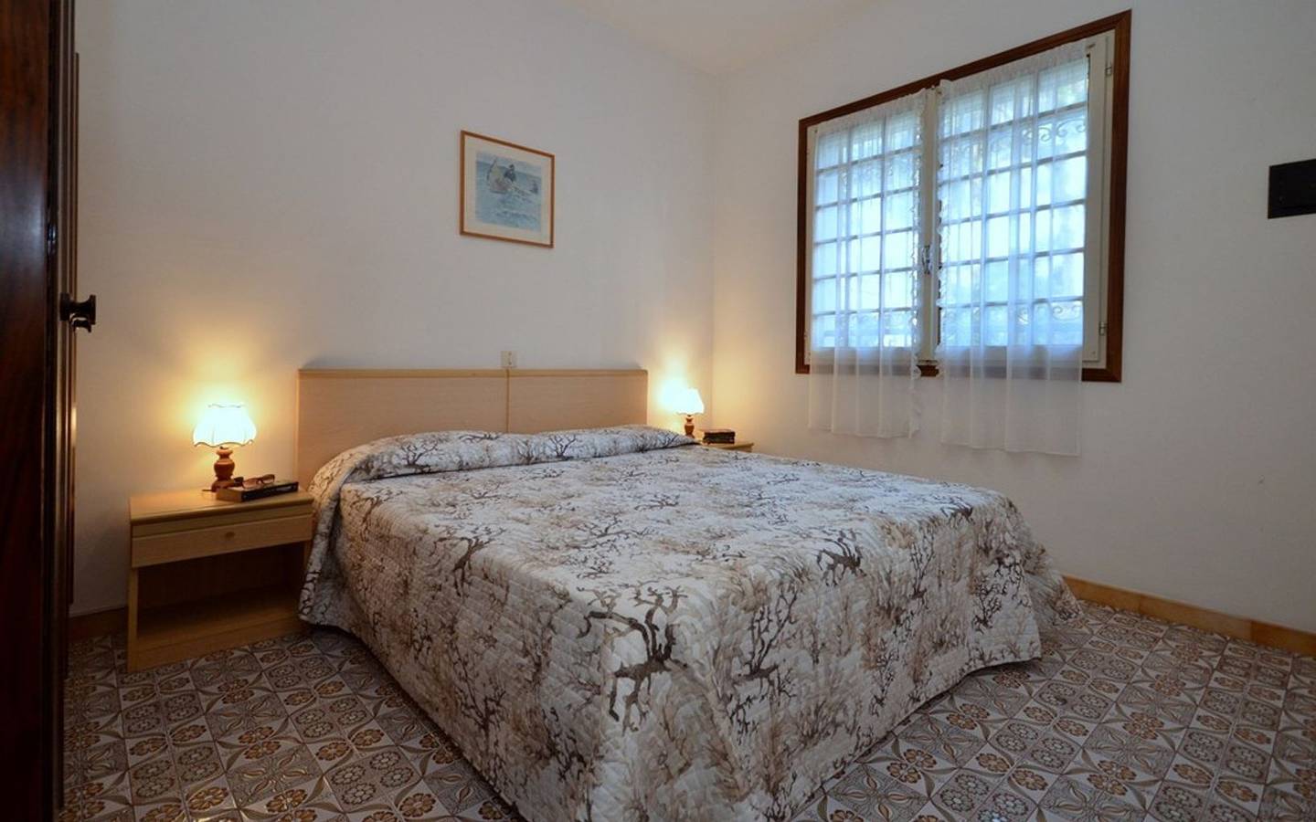 Charmante Villa mit schönem Garten in Lignano Pineta, Lignano Sabbiadoro