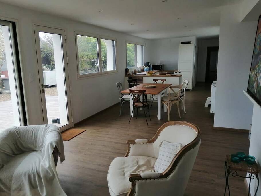 Two-Bedroom Villa in Porspoder, Région de Brest