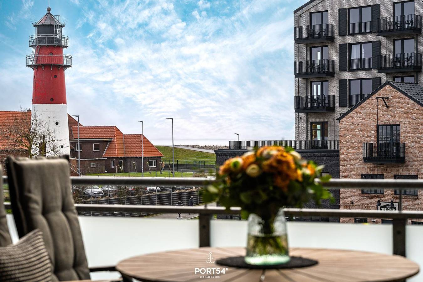 Ganze Wohnung, Ferienwohnung Waterkant Büsum direkt am Strand mit Meerblick über den Hafen in Hafen Büsum, Büsum