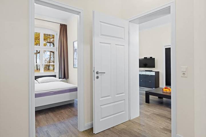 Schloss für 4 Personen, mit Sauna in Bastorf - 3