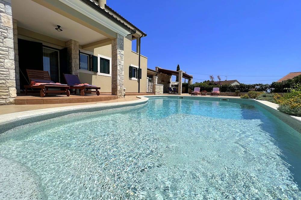 Entire apartment, Apartments Luciana, (15949), Premantura, Croatia in Premantura, Southcoast Istria
