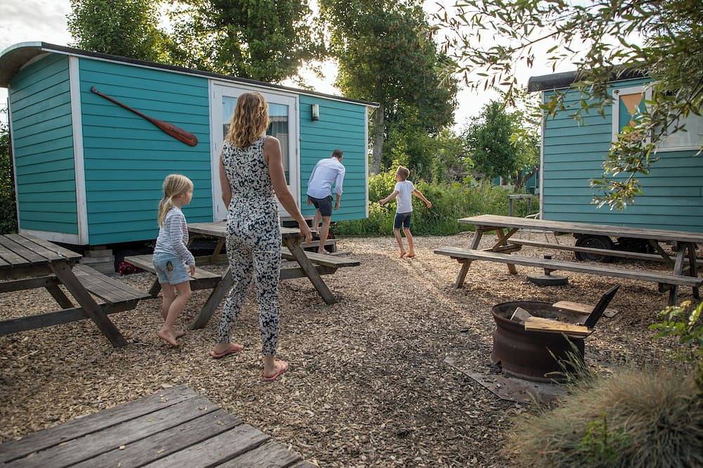 Pipowagen Kraayennest - Aan de Vinkeveense Plassen vlakbij Amsterdam in Vinkeveen, Groene Hart