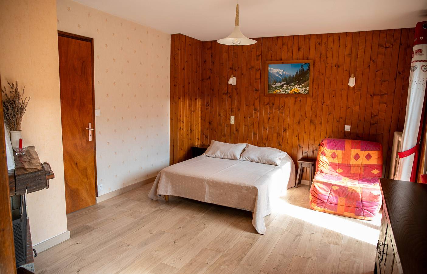 Ganzes Studio, Einzimmerapartment 'C3 - Chalet Tournier' mit Bergblick, Gemeinschaftsgarten und Wi-Fi in Les Gets, Les Portes du Soleil