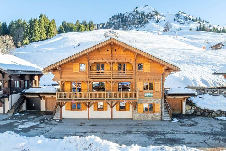 Chalet pour 10 personnes, avec jardin dans Chinaillon