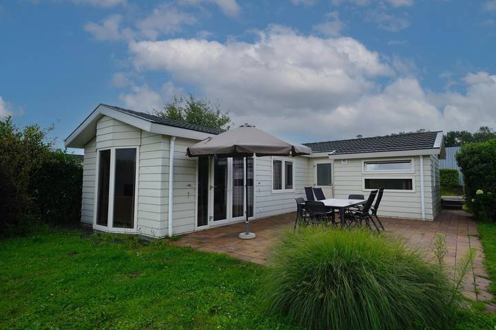 Vakantiehuis voor 6 personen, with Balkon/Terras and Terras as well as Tuin in Haarlemmermeer
