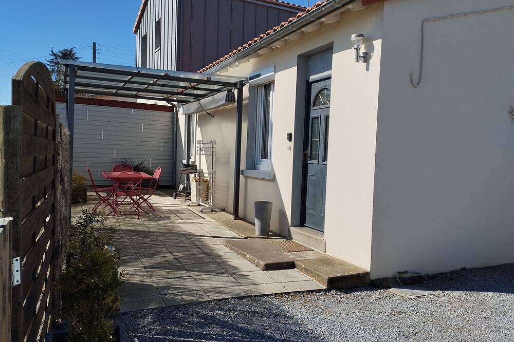 Gîte La Hutière Près D'ancenis et de la Loire à Vélo in Liré, Région de Cholet