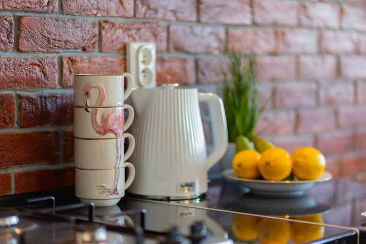 Entire holiday apartment, Stylish Studio in Å»oliborz | Only 3 min to the Metro in Żoliborz, Warsaw