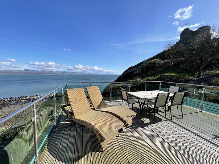 Holiday home for 6 people in Criccieth