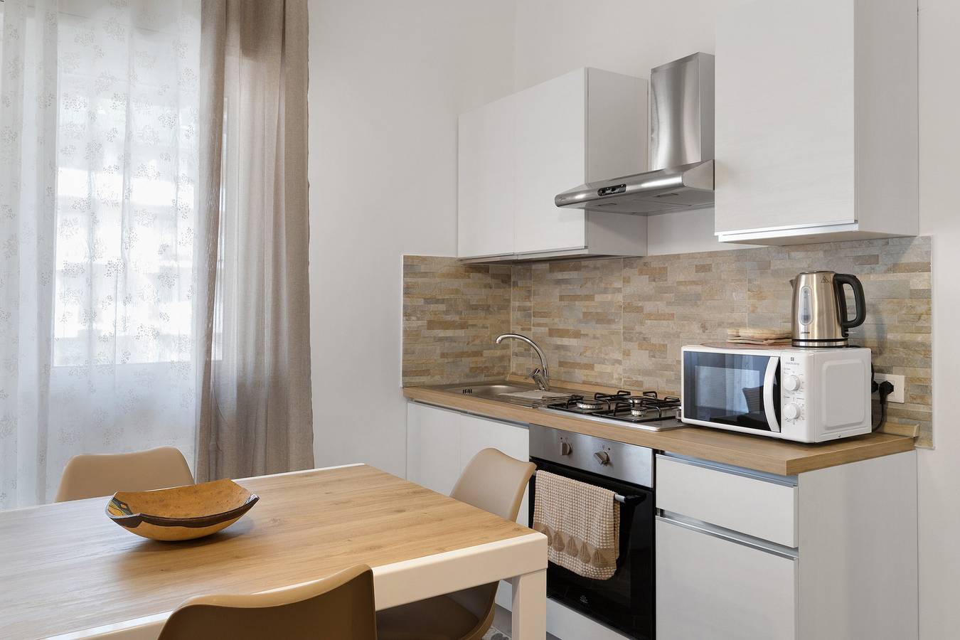 Hel leilighet, 'Freedom House Palermo' Apartment with Mountain View, Wi-Fi and Air Conditioning in Palermo, Provinsen Palermo