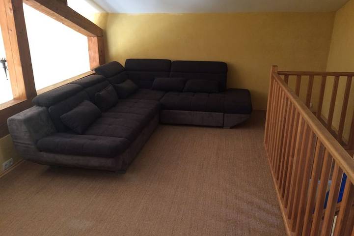 Location de vacances pour 8 personnes, avec terrasse et jardin à Cruis - 4