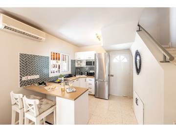 Villa for 5 People in Larnaca District, Photo 1