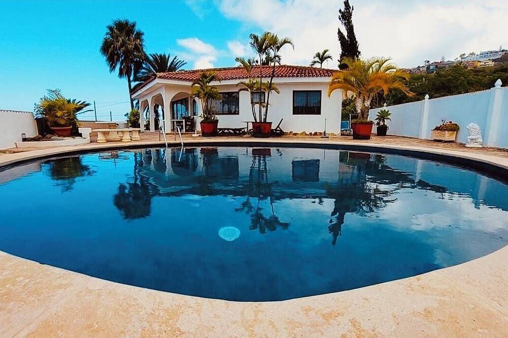 Teneriffa-Canarias-Haus - Pool-Mit Meersalzwasser-Grosser Garten. in San Nicolás, El Sauzal