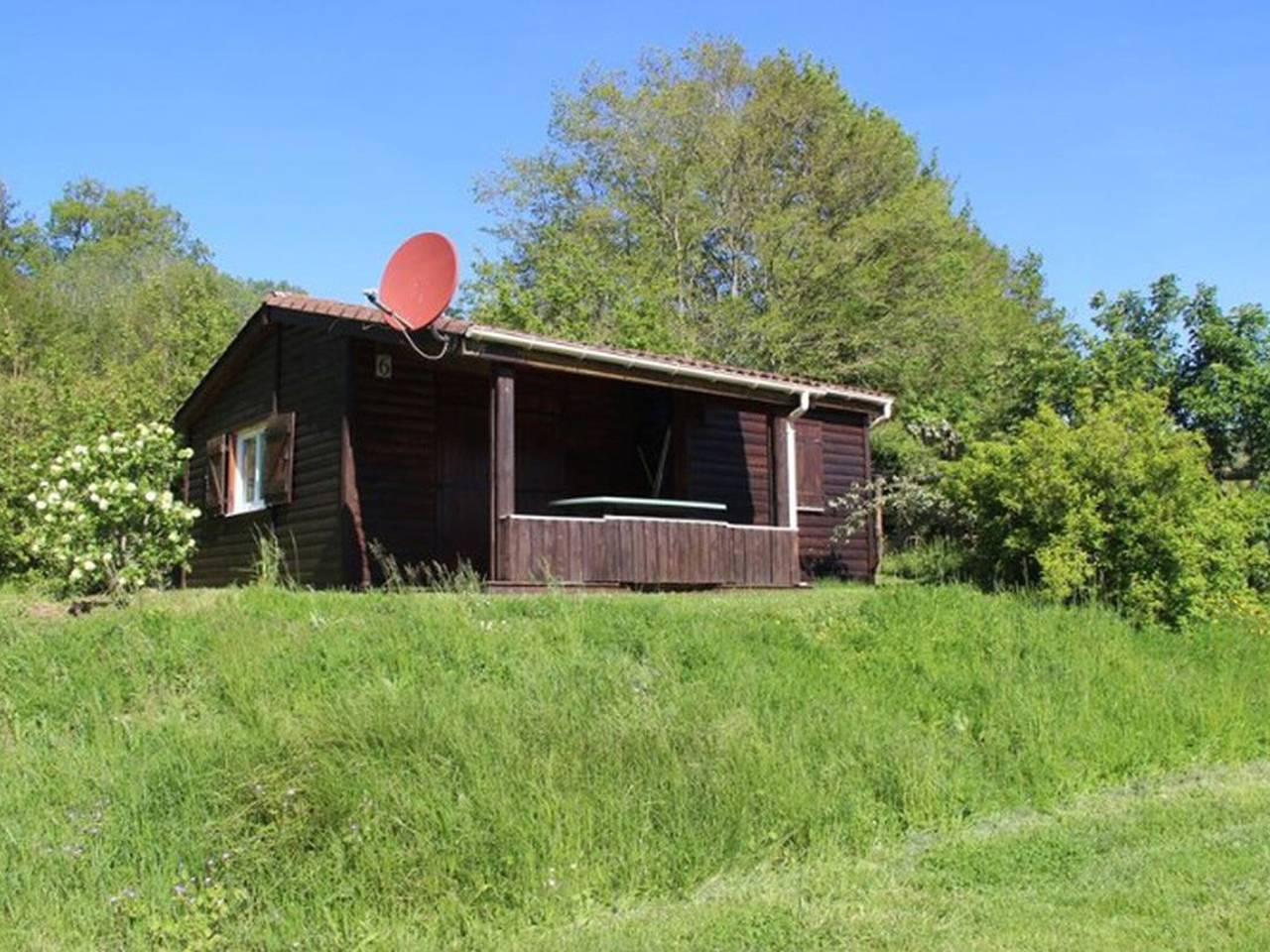 Chalet avec animaux admis - 4 pers. in Lac de Saint-Point Lamartine, Saint-Point