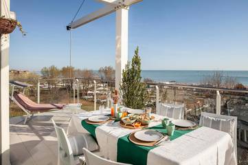 Location de vacances pour 6 personnes, avec vue et terrasse, animaux acceptés à Cesenatico
