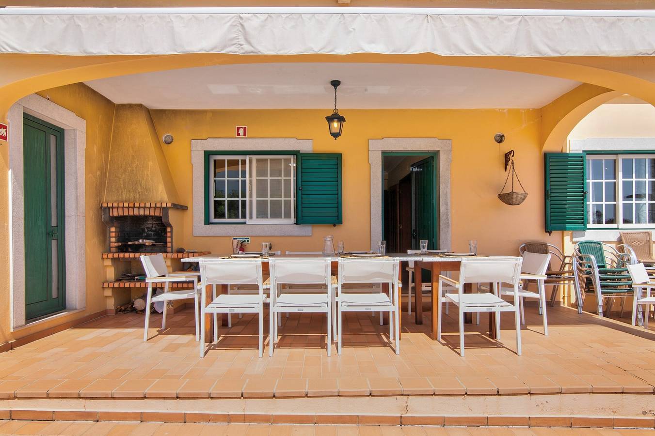 Villa 'Casa Do Sobreiro' mit Meerblick, Wlan und Klimaanlage in Quelfes, Parque Natural da Ria Formosa