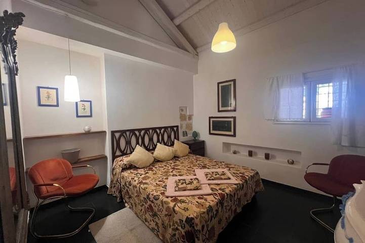 Enchanting 19th century Baglio with gardens a stone's throw from the sea in Marsala, Provincia di Trapani
