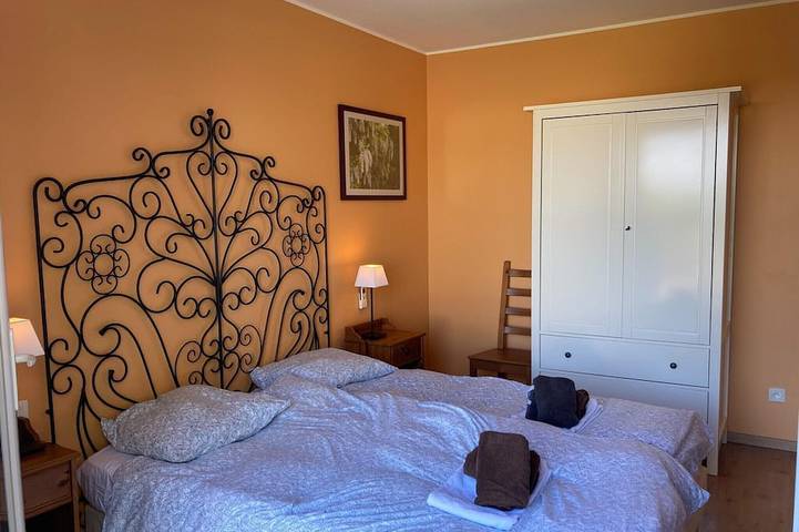 Location de vacances pour 6 personnes, avec piscine et jardin ainsi que jacuzzi et terrasse à Montbrun-des-Corbières - 4