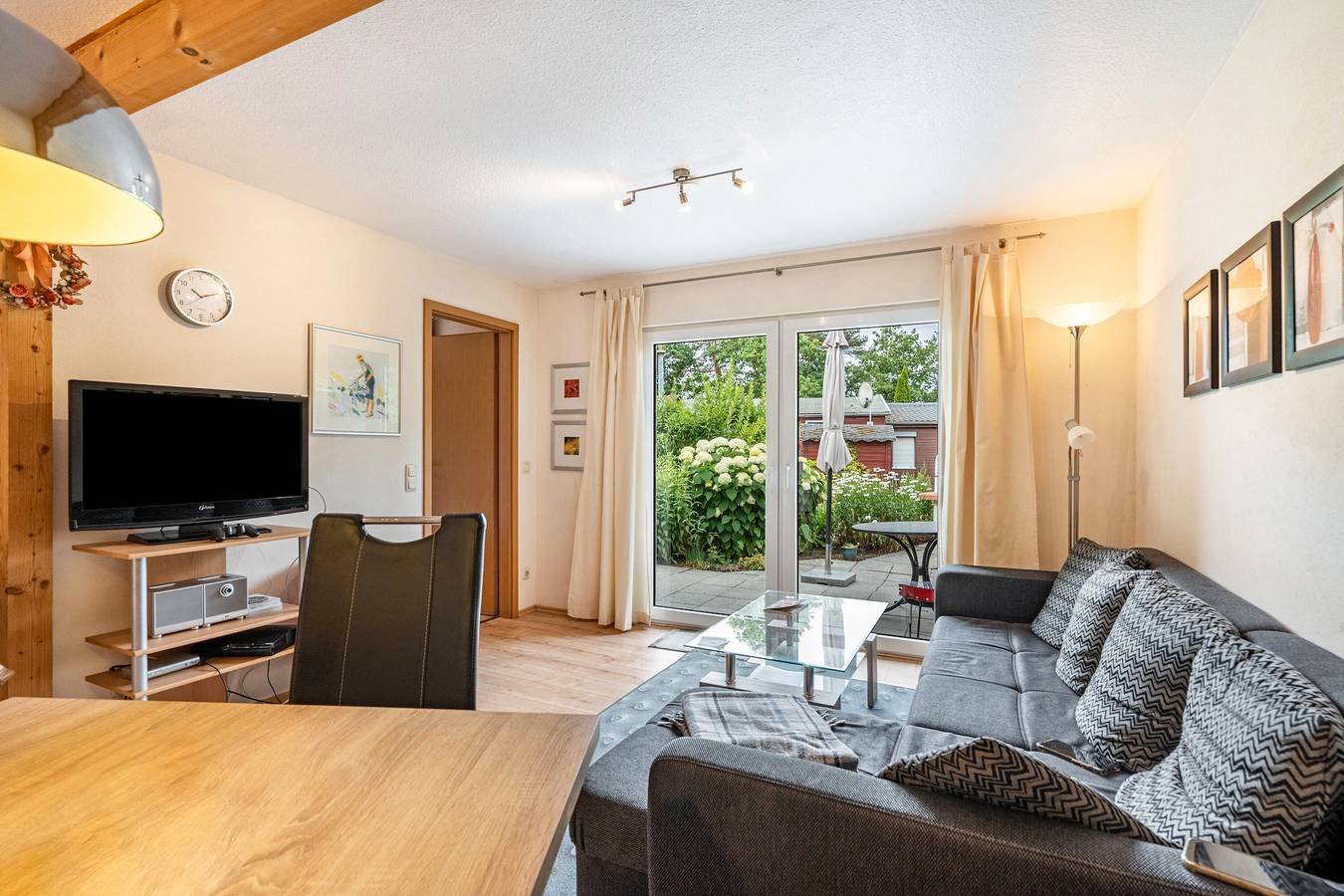 Ferienhaus 'Bungalow 73' mit privater Terrasse und privatem Garten in Bungalowdorf Zadelsdorf, Zeulenroda-Triebes