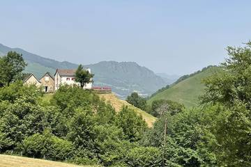 Gîte pour 5 personnes, avec jardin à Sainte-Engrâce