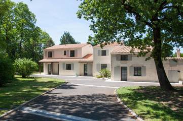 Chambre d’hôte pour 2 personnes, avec vue ainsi que jardin et piscine en Charente