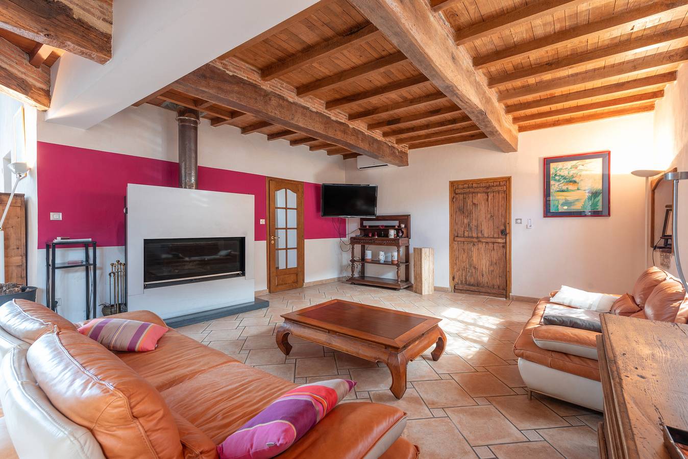 Maison Spacieuse à Marciac avec Piscine Privée et Terrasse in Marciac, Gers