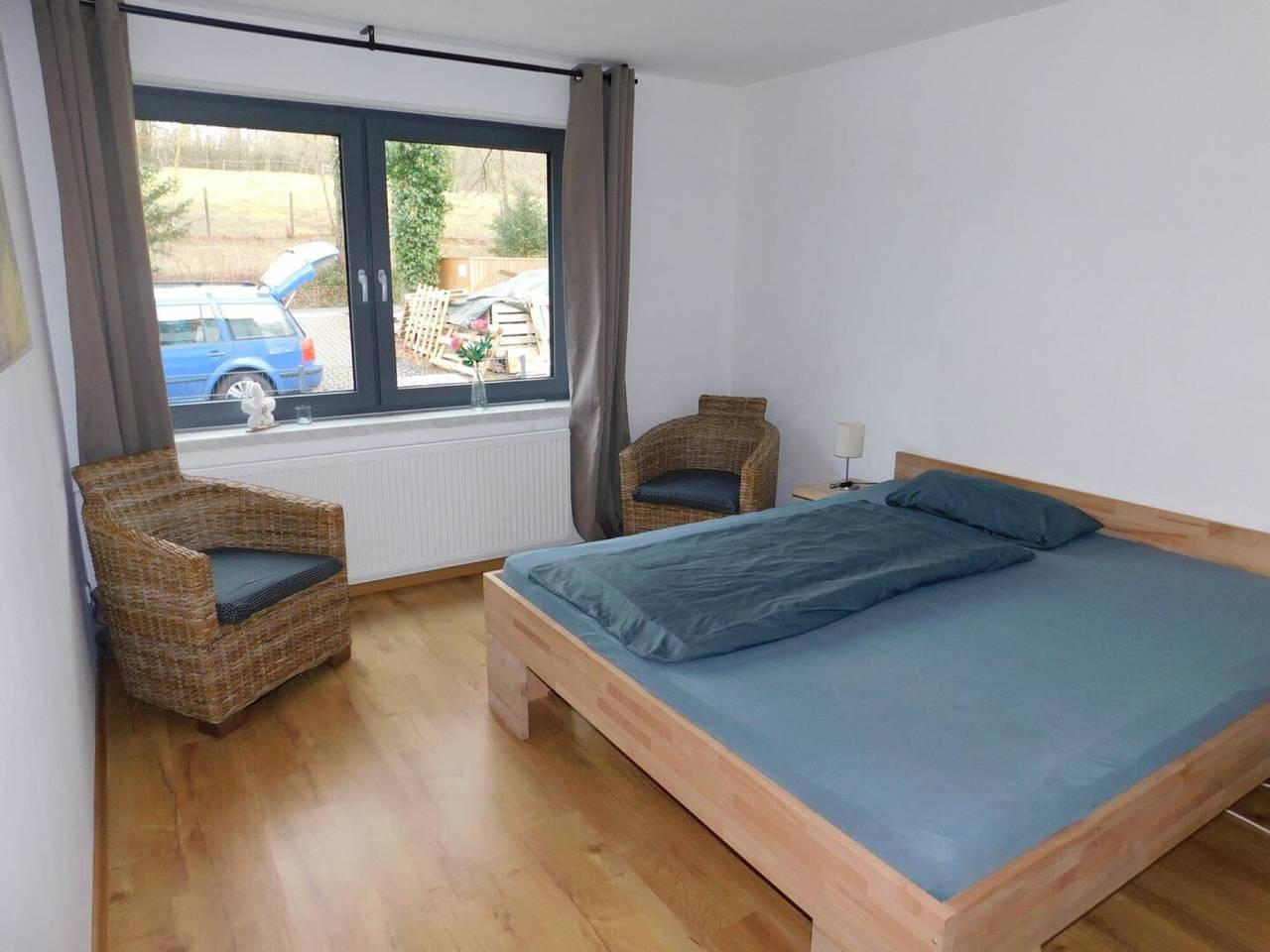 Ganze Wohnung, 'Ferienwohnung 4' mit Gemeinschaftsterrasse, Gemeinschaftsgarten und Wi-Fi in Wartburg, Gerstungen
