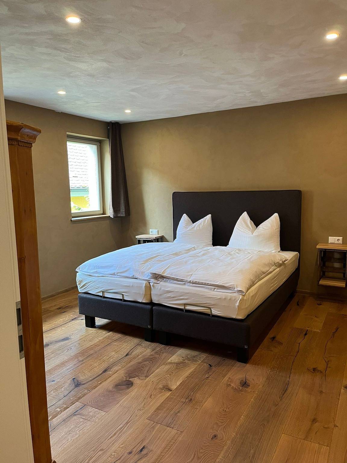 Ganze Wohnung, No.2 Apartment "Biobausewein"- mit privatem Balkon und Wlan in Iphofen, Fränkisches Weinland