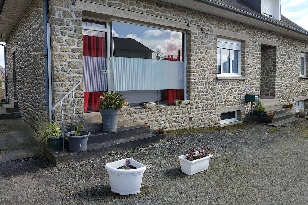 Appartement entier, Appartement au calme in Brecé, Mayenne