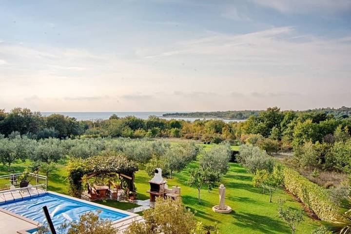 Ferienwohnung für 5 Personen, mit Balkon in Poreč - 2