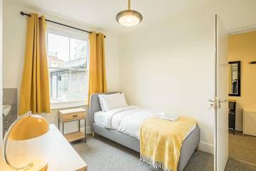 Apartment for 7 People in Cambridge, Cambridgeshire, Photo 4