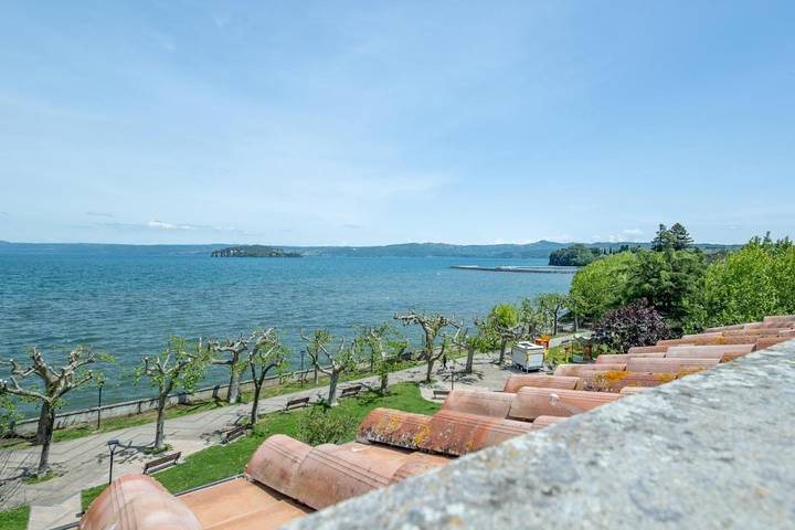 Appartamento per 2 persone, con Terrazza e Vista lago nonché Panorama a Marta