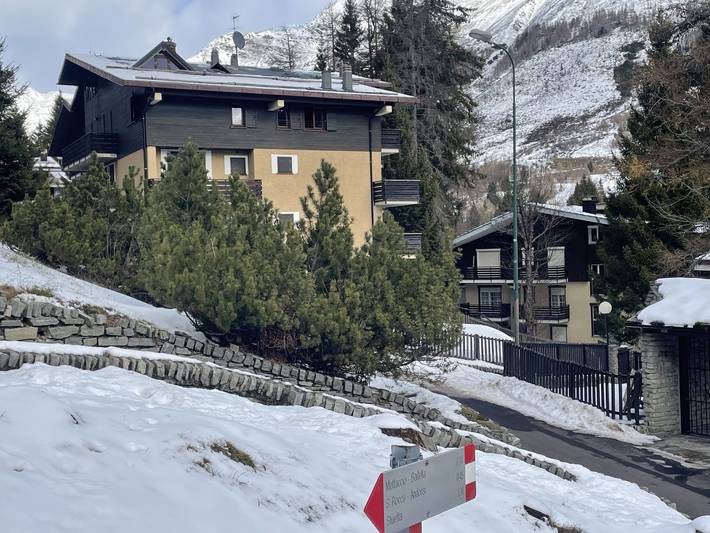 Gîte pour 5 personnes, avec terrasse et jardin, animaux acceptés à Madesimo