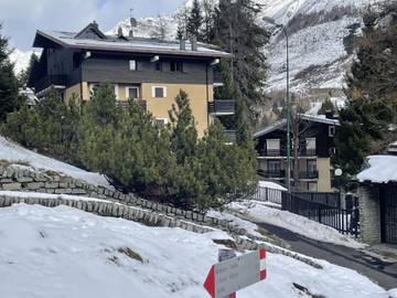 Gîte pour 5 personnes, avec terrasse et jardin, animaux acceptés à Madesimo
