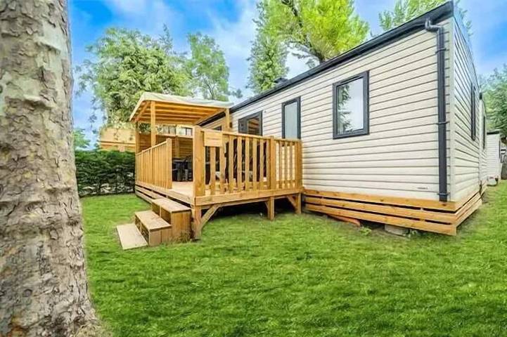 Camping pour 6 personnes à Vic-la-Gardiole