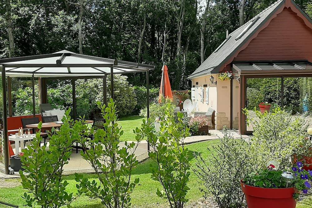 Gîte d'bois d'Amour träumt Urlaub 2. 5 km vom Meer und der Stadt entfernt in Plourivo, Côte de Goëlo