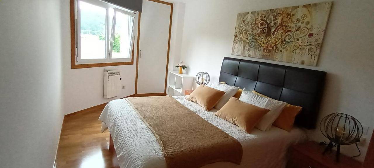 Apartamento entero, Two-Bedroom Apartment with Balcony and Terrace in Vimianzo, Costa de Galicia