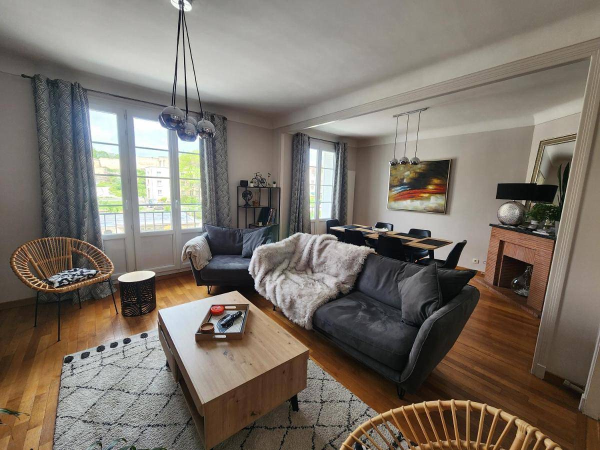 Appartement entier, Two-Bedroom Apartment in Caen, Région de Caen