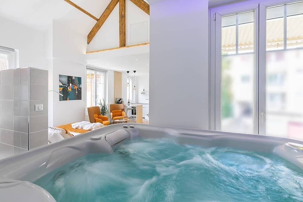 Appartement entier, Relax Spa- Appartement au centre de la ville in Dijon, Région de Dijon